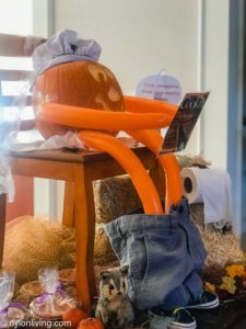 Jack O'lantern on the potty