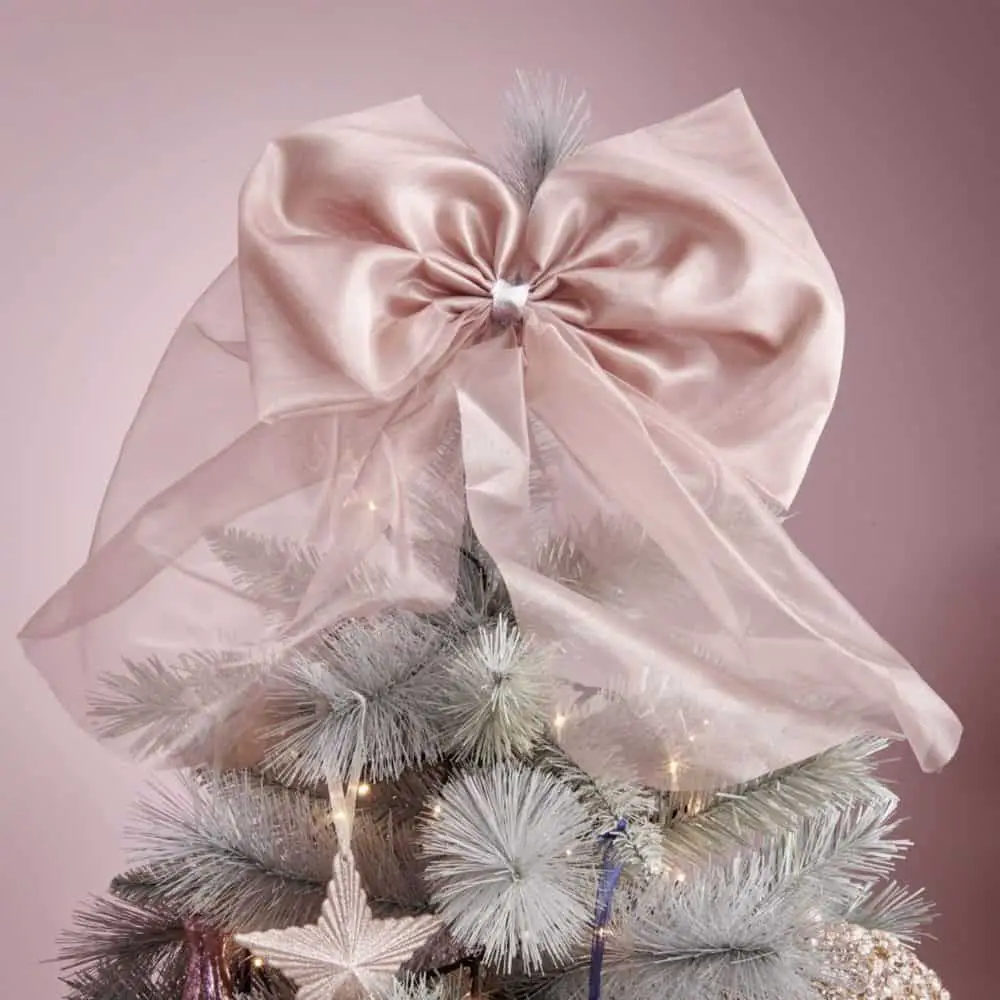 Pink Christmas Ornaments For A Whimsical Yet Elegant Festive Mood