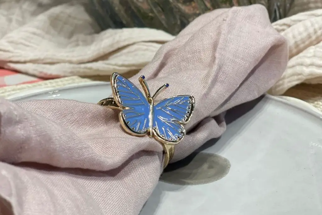 25 Fabulous Colors That Go With Periwinkle To Create A Mood